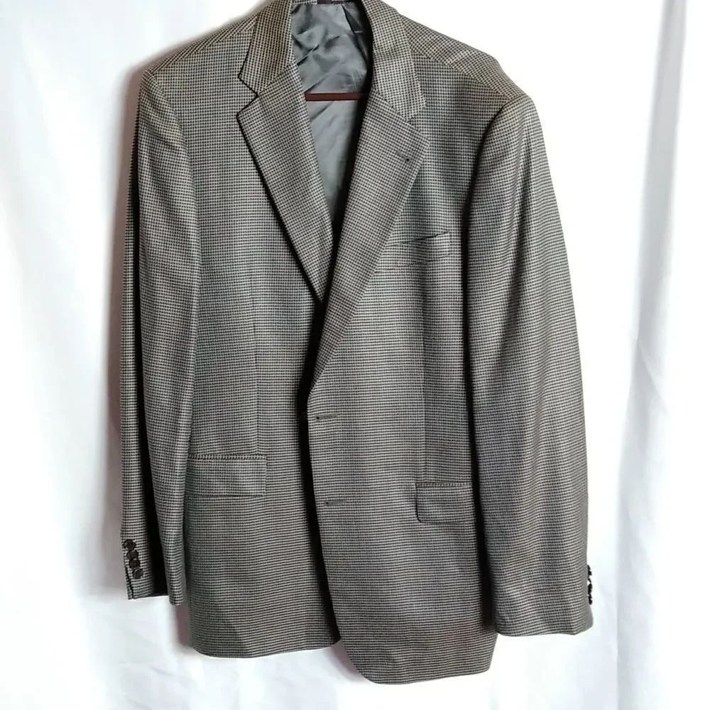 Joseph Abound suit jacket